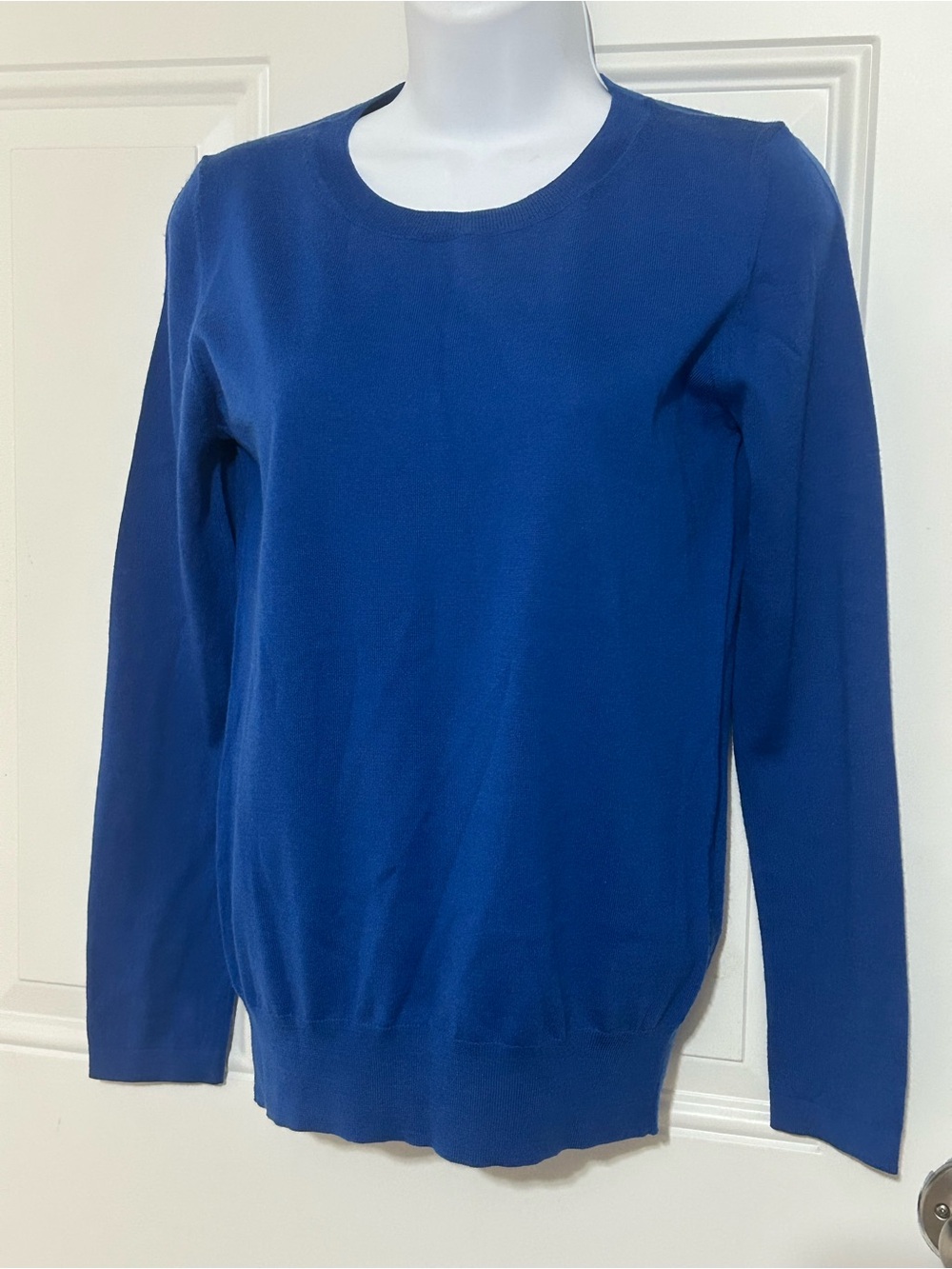 Women's Scoop Neck Sweater - Cobalt Blue